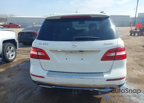 2013 Mercedes-Benz Ml 350 4Matic z USA, uszkodzony, nr VIN 4JGDA5HB9DA200176